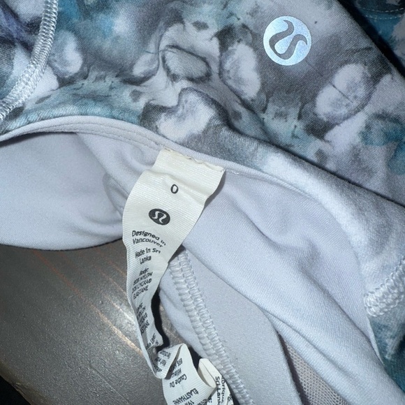 Lululemon Athletica Align Top - Picture 3 of 3